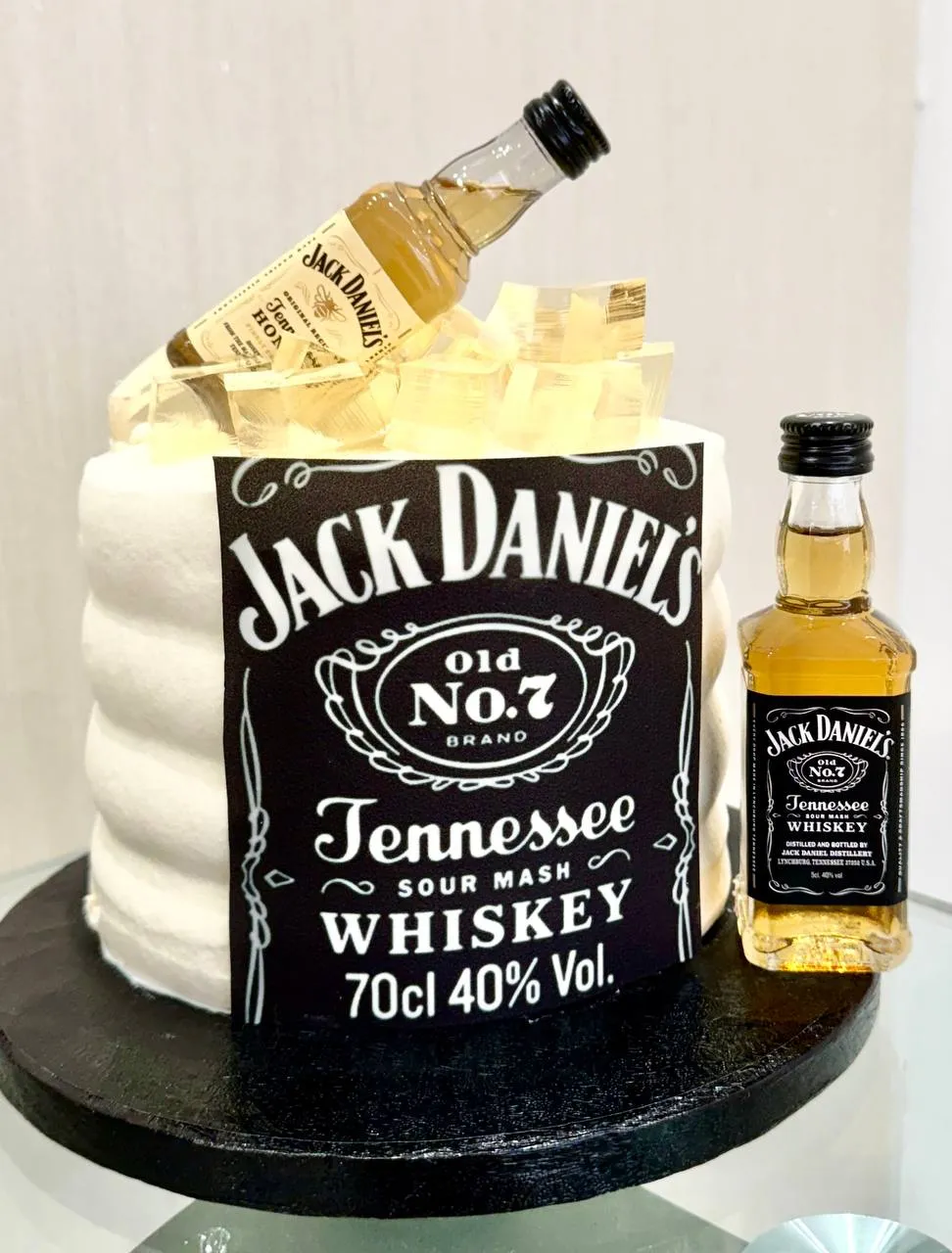 Parisacake.Gallery 25