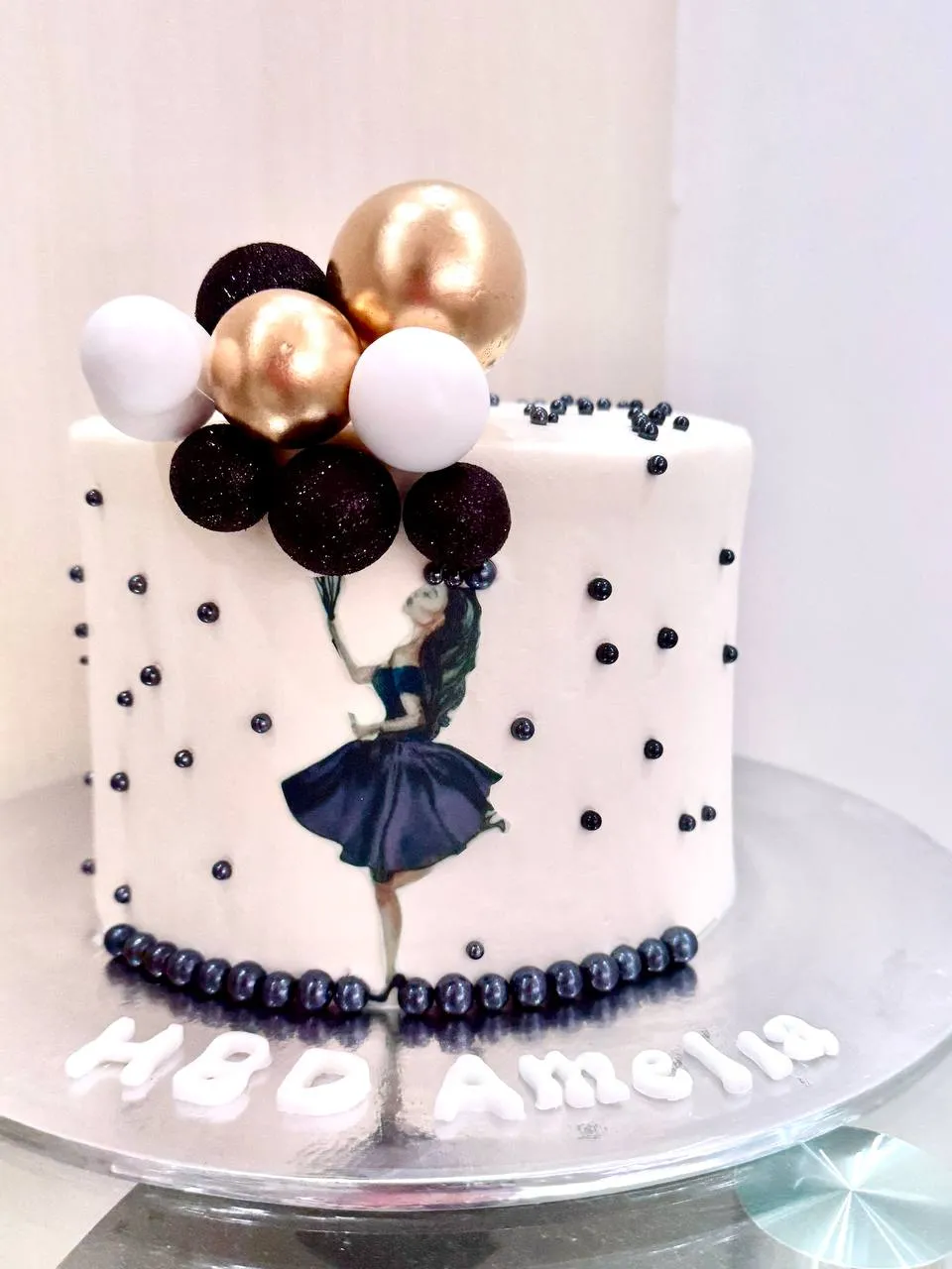 Parisacake.Gallery 38